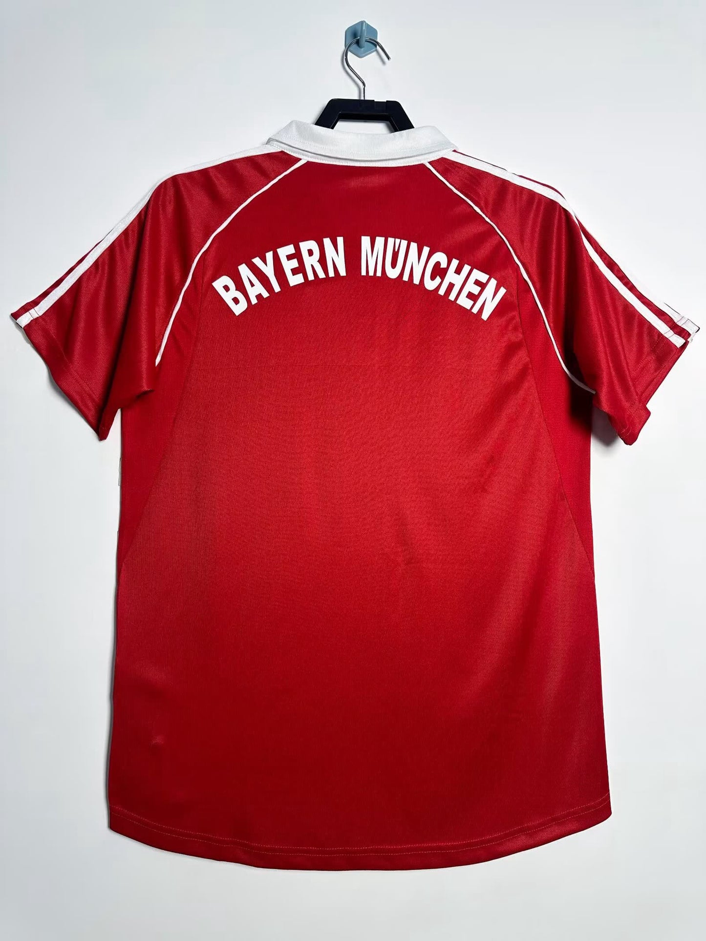 Bayern Munich 2005/06 - Home Jersey