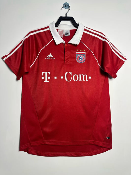 Bayern Munich 2005/06 - Home Jersey